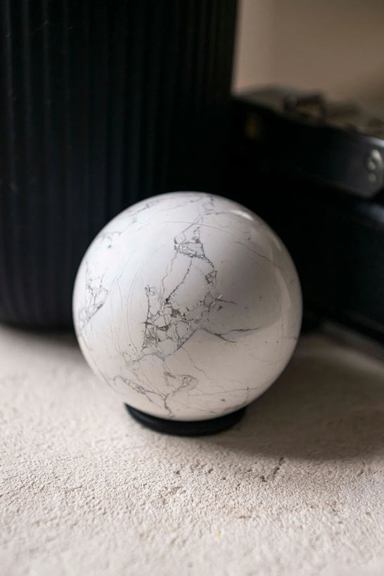 Howlite