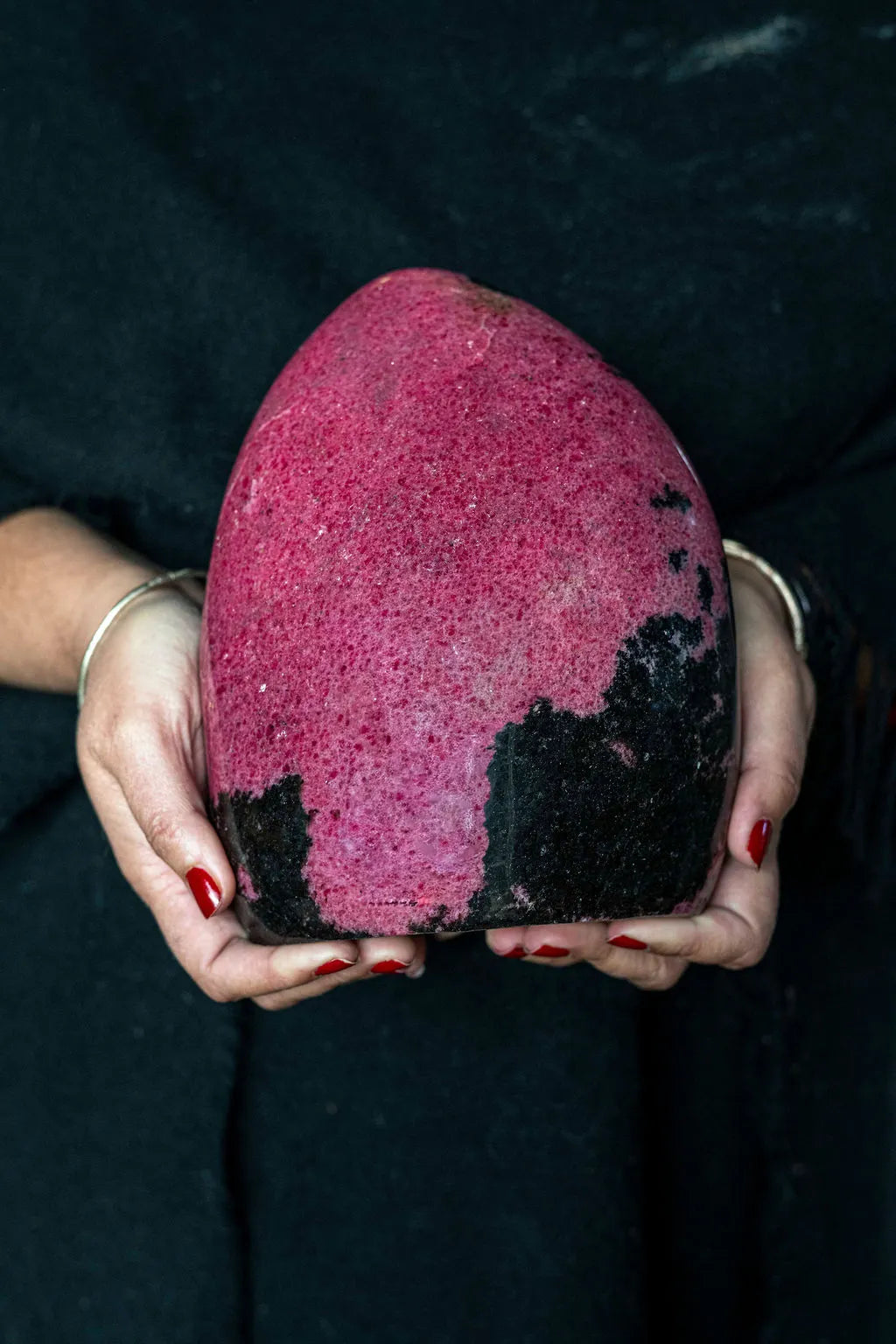Rhodonite_image